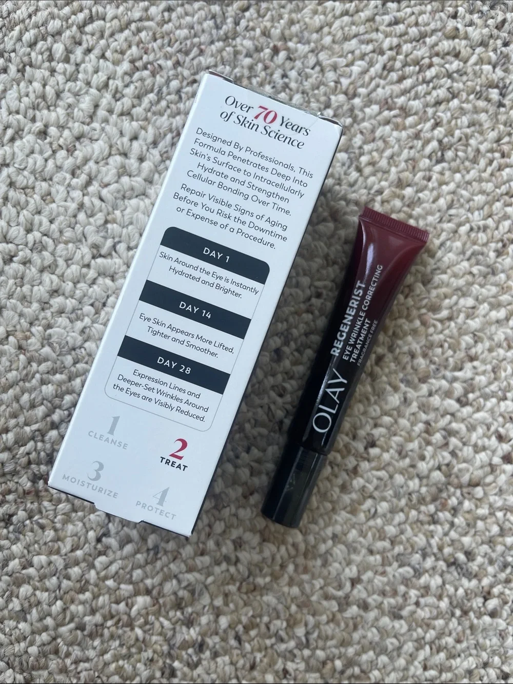 OLAY Regenerist Eye Wrinkle Correcting Treatment - Picture 3 of 4